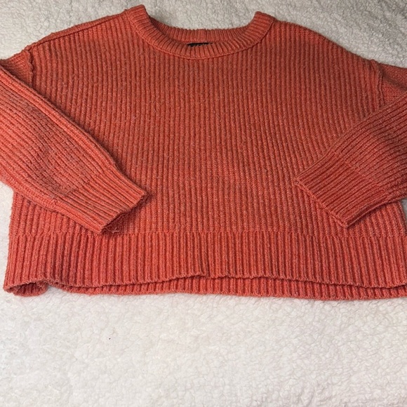 American Eagle Outfitters Sweaters - American Eagle Sweater